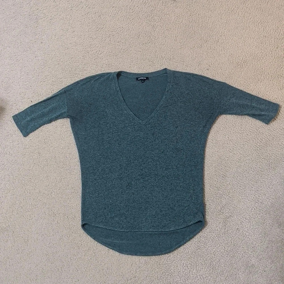Express Tops - Express Scoop Elbow Sleeve V-neck Long Tunic, Color Heathered Green Size XS